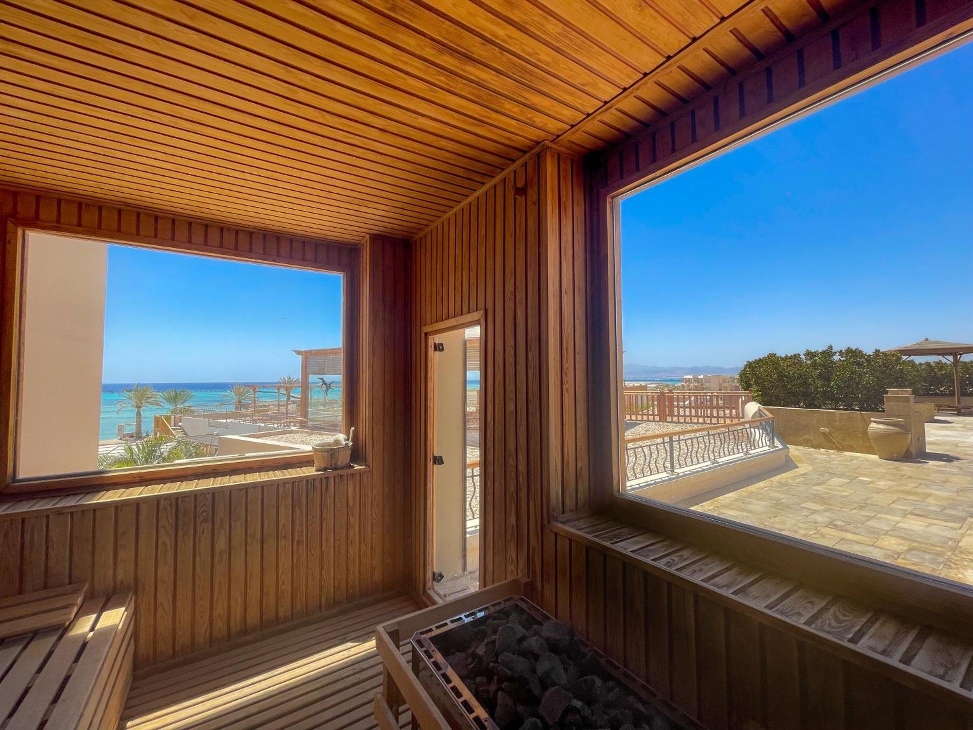 Rezort The Breakers Diving And Surfing Soma Bay 4*