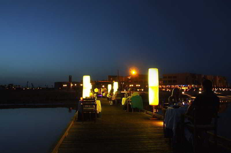 Rezort The Breakers Diving And Surfing Soma Bay 4*