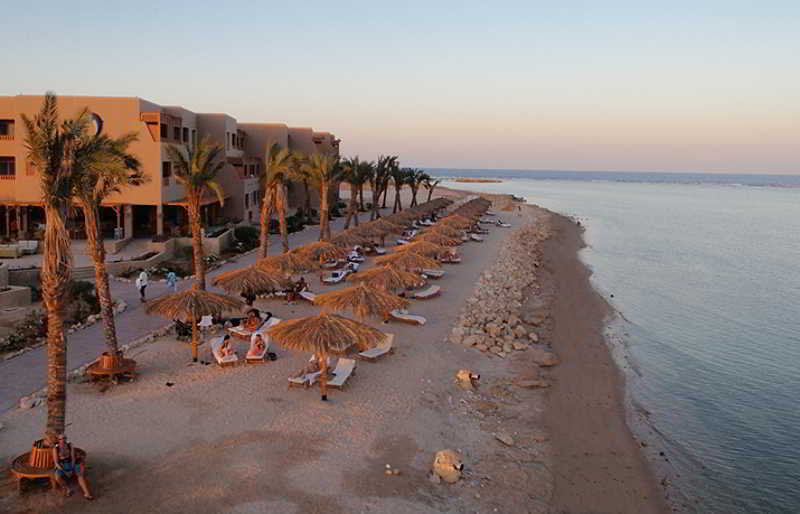 The Breakers Diving And Surfing Soma Bay Rezort 4*